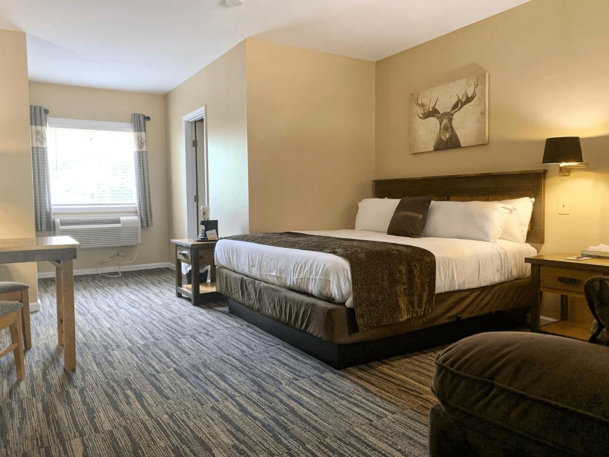 The Stone Gate Resort Lake George Esterno foto